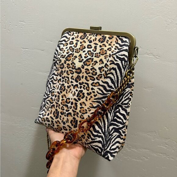 Handmade Genuine Embossed Leather Leopard Print, Metal Frame Handbag/Crossbody - Picture 7 of 14